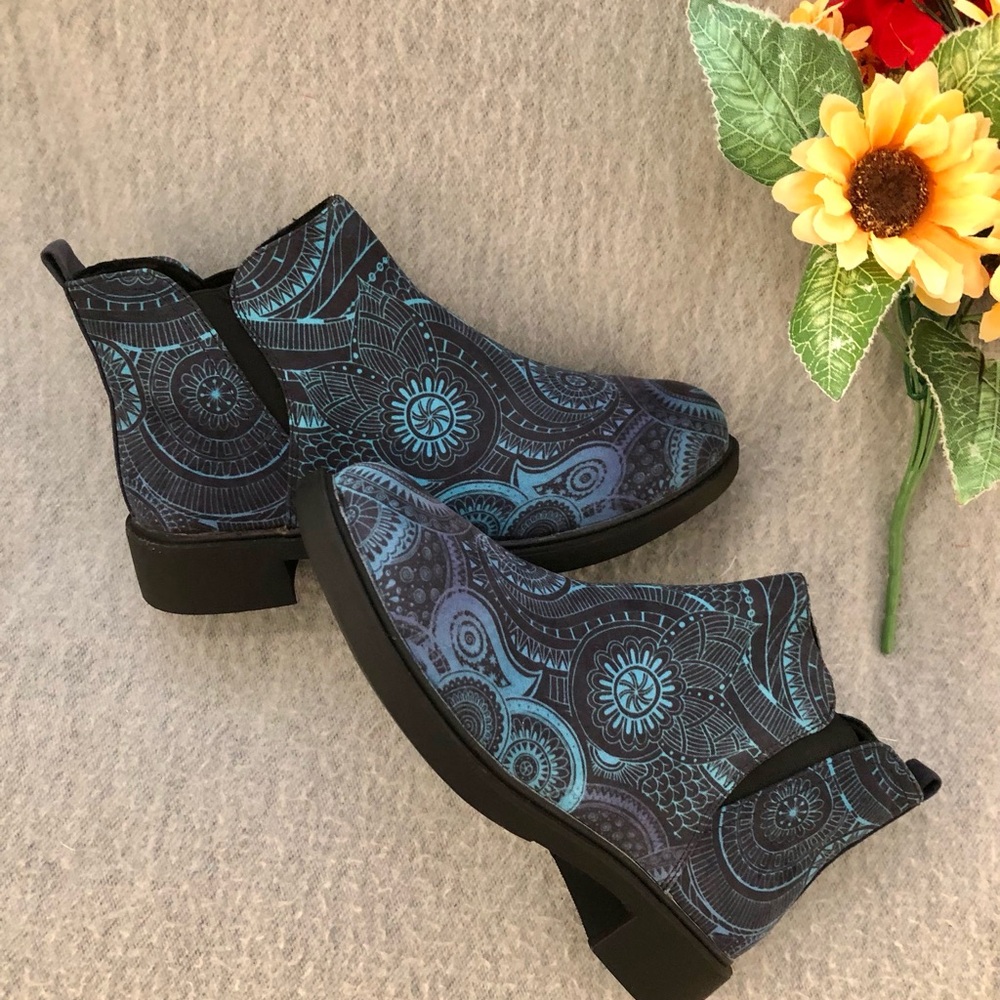 NWOT - Purple, Blue, Turquoise, & Black Geometric Print Ankle Boots